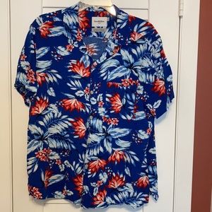 Men’s Hawaiian shirt